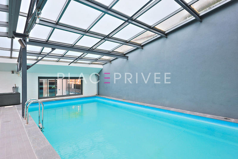 Appartement - 459 m² - 8 pièces