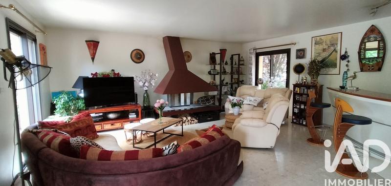 Maison de maîtres - 262 m² - 7 pièces