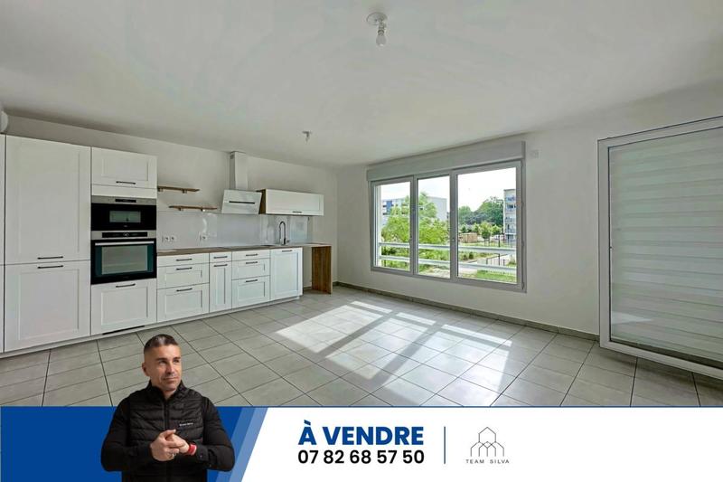 Appartement - 77 m² - 4 pièces
