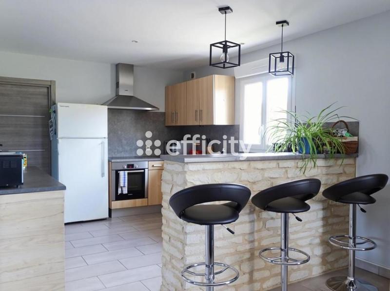 Maison - 139 m² - 6 pièces