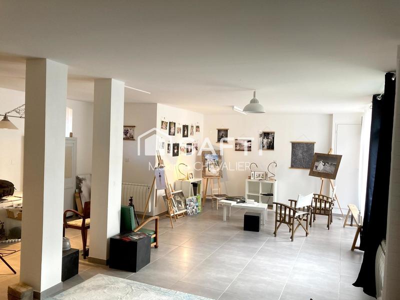 Maison - 171 m² - 5 pièces