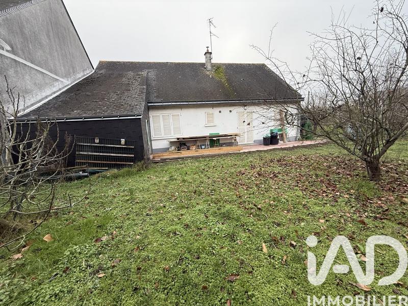 Maison - 92 m² - 5 pièces