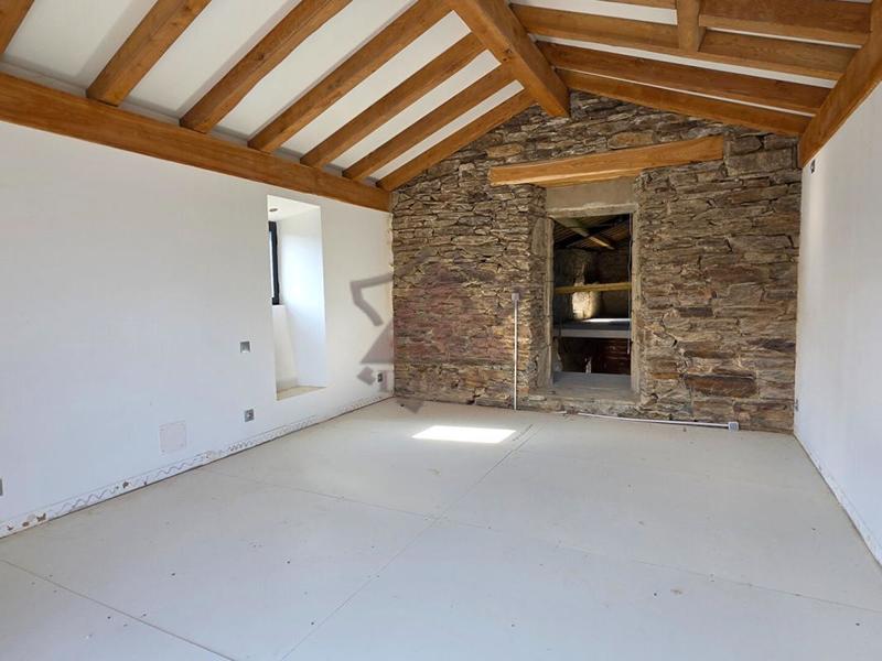 Demeure - 151 m² - 5 pièces