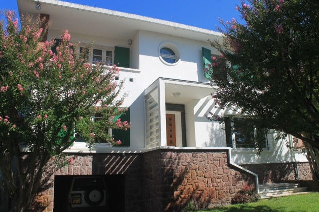 Maison - 195 m² - 7 pièces