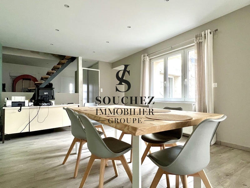 Maison ancienne - 243 m² - 6 pièces