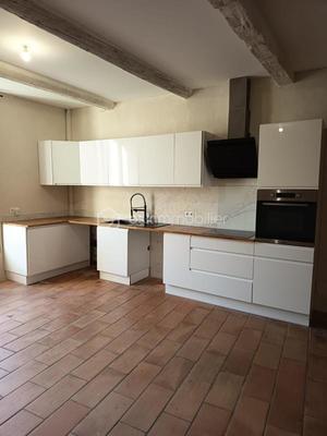 Appartement - 149 m² - 3 pièces