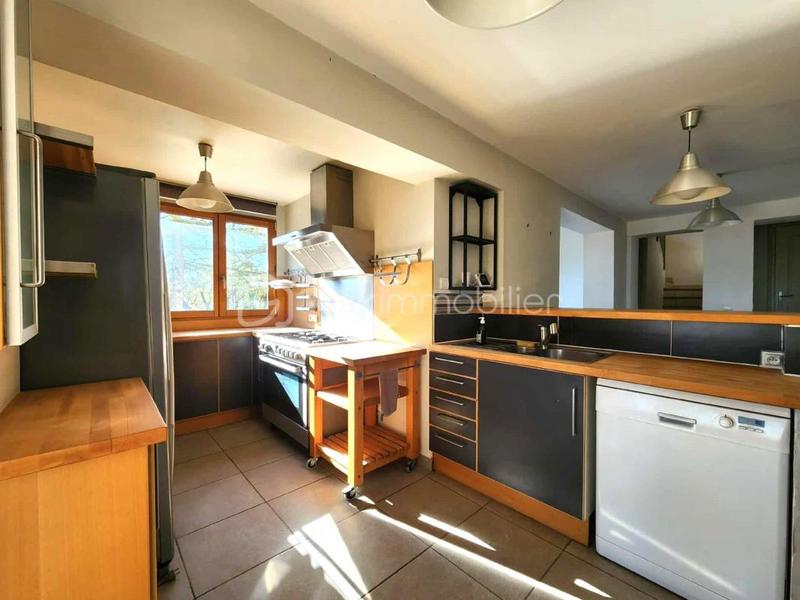 Villa - 192 m² - 7 pièces