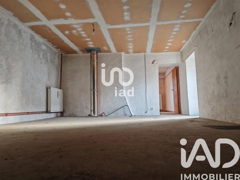 Maison - 93 m² - 4 pièces