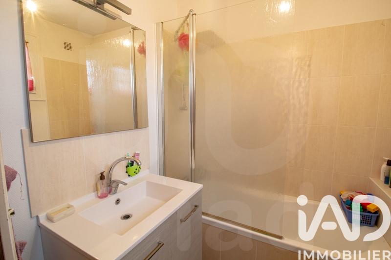 Maison - 135 m² - 9 pièces