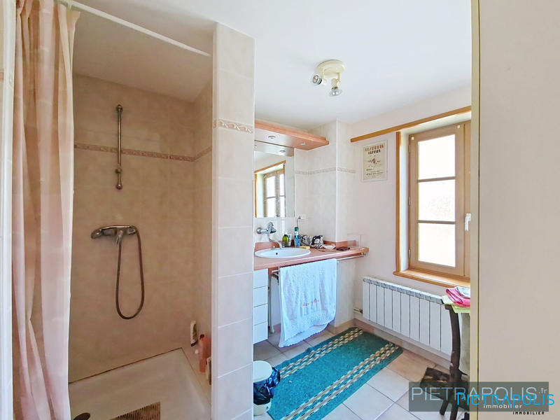 Maison - 194 m² - 7 pièces