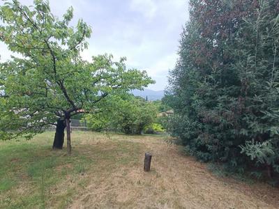Terrain constructible - 766 m²