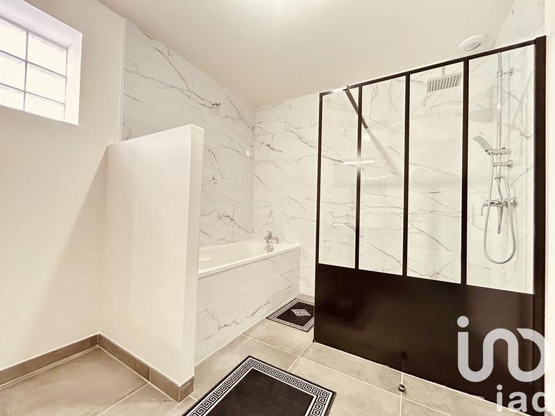 Maison - 115 m² - 4 pièces