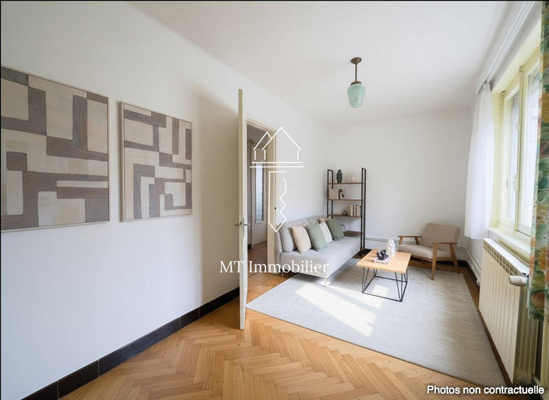 Maison - 97 m² - 6 pièces