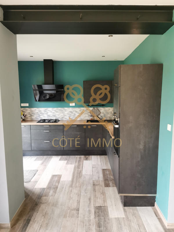 Maison - 85 m² - 4 pièces