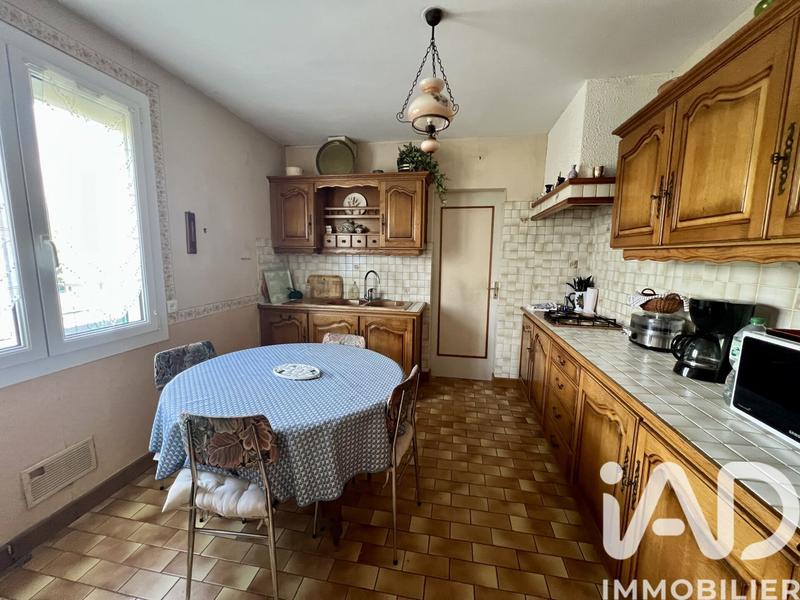 Maison - 92 m² - 5 pièces