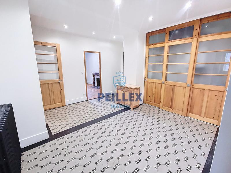 Appartement - 114 m² - 5 pièces