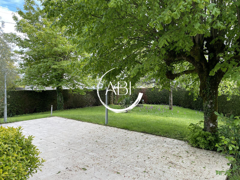 Maison ancienne - 150 m² - 4 pièces