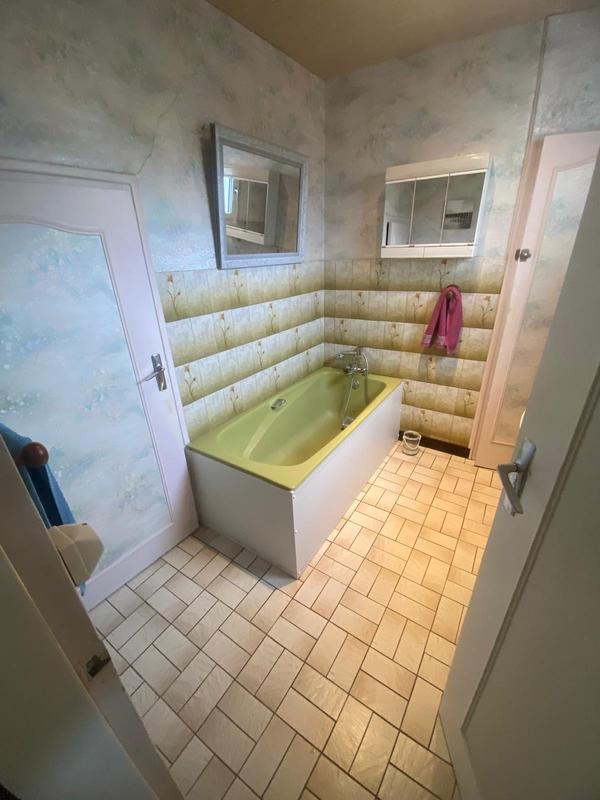 Maison - 122 m² - 6 pièces