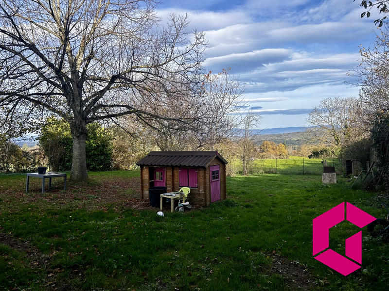 Maison ancienne - 207 m² - 7 pièces