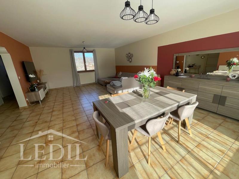 Maison - 172 m² - 6 pièces