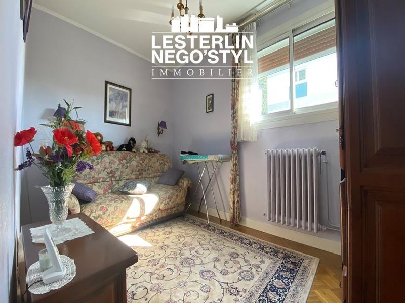 Appartement - 77 m² - 3 pièces