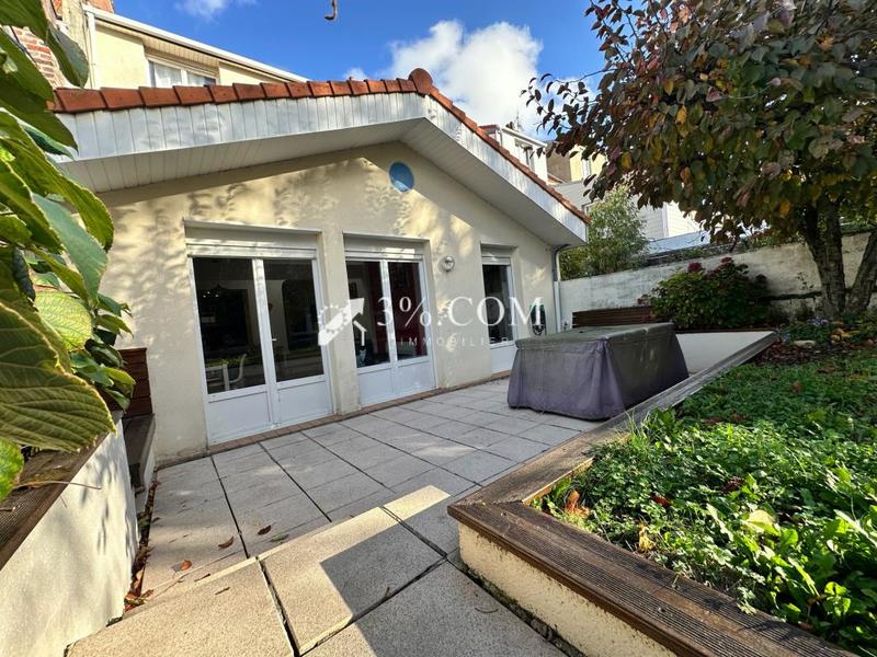 Appartement - 90 m² - 5 pièces