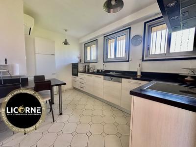 Villa - 105 m² - 5 pièces