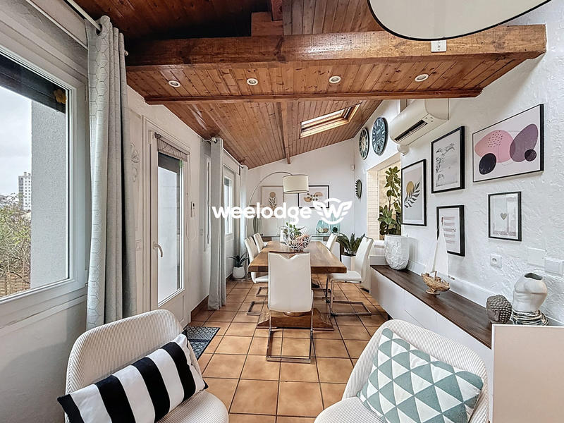 Maison contemporaine - 150 m² - 6 pièces