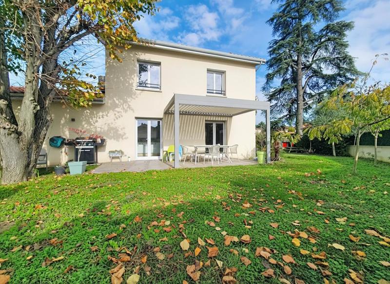 Maison - 117 m² - 5 pièces