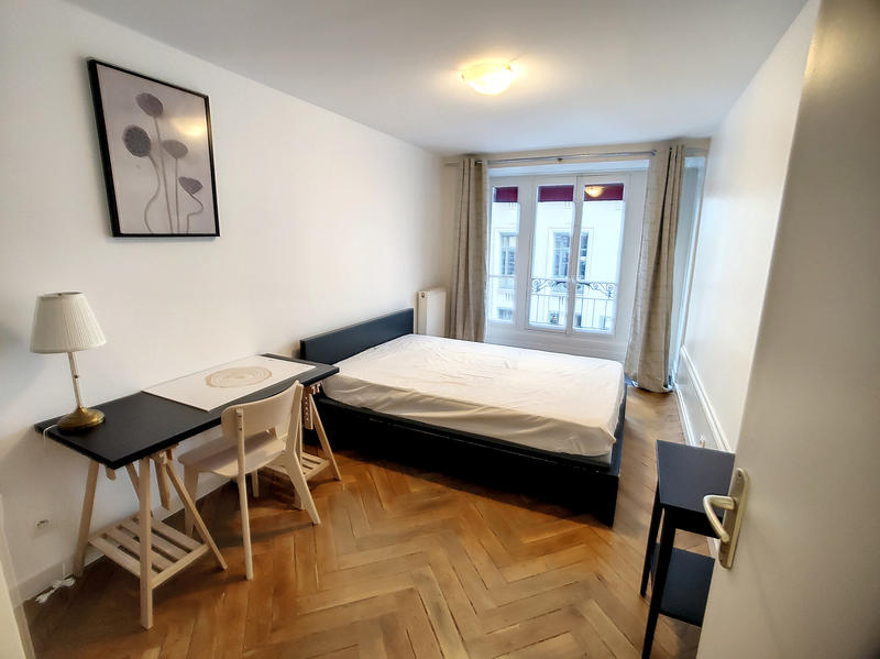 Appartement - 130 m² - 6 pièces