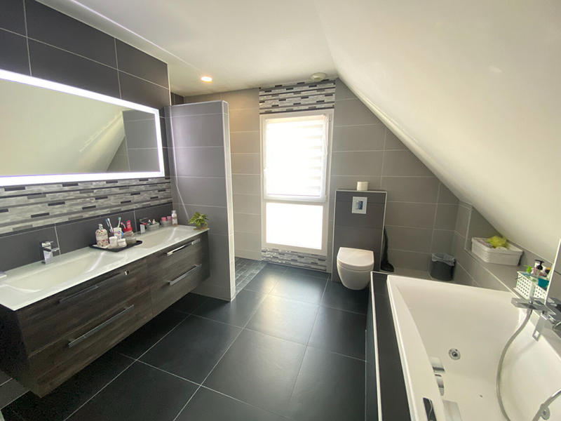 Maison - 118 m² - 5 pièces