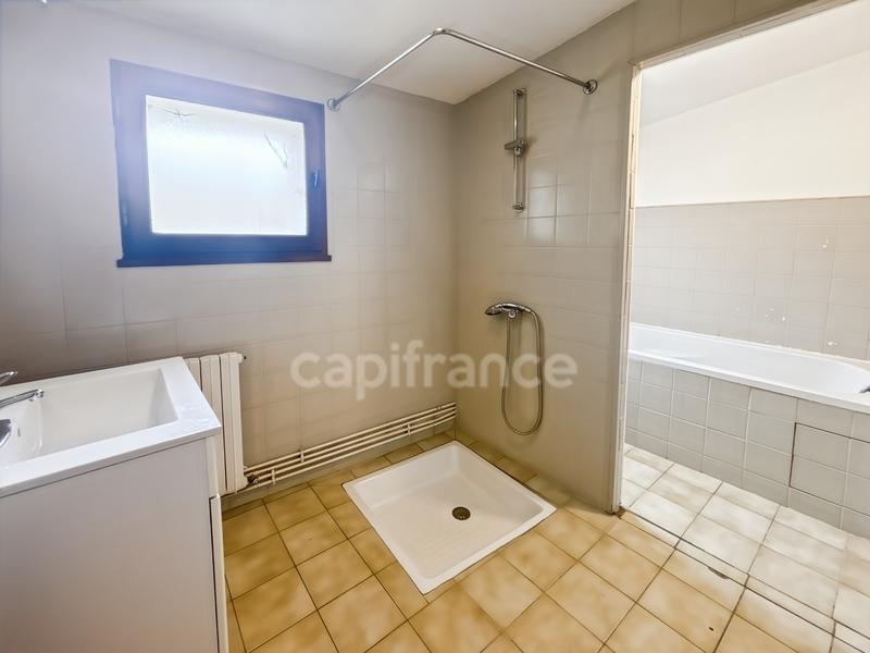 Maison - 86 m² - 5 pièces