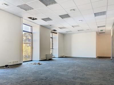 Local d'activités - 266 m² - 9 pièces