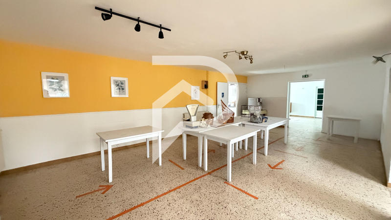 Terrain - 23 000 m²