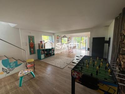 Maison - 164 m² - 6 pièces