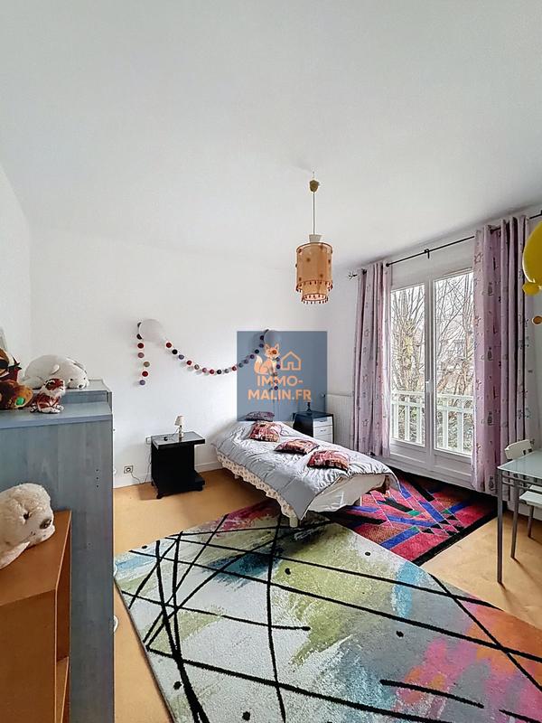 Appartement - 178 m² - 9 pièces