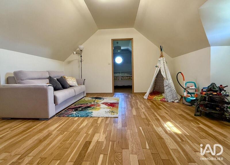 Maison - 170 m² - 5 pièces