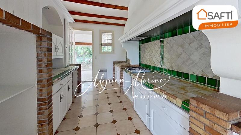 Maison - 106 m² - 6 pièces