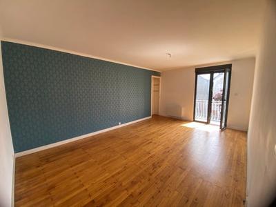 Maison de bourg - 146 m² - 6 pièces