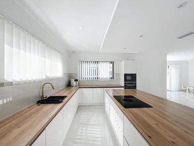 Maison - 132 m² - 5 pièces