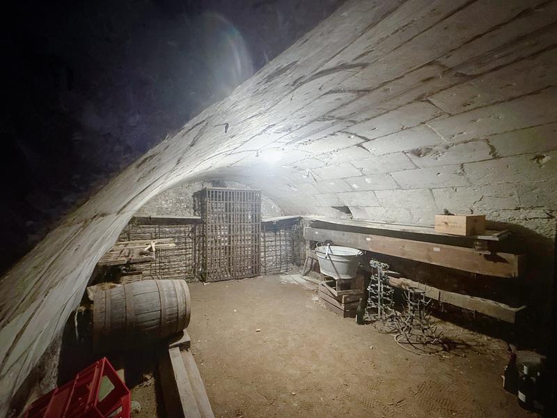 Maison ancienne - 187 m² - 7 pièces