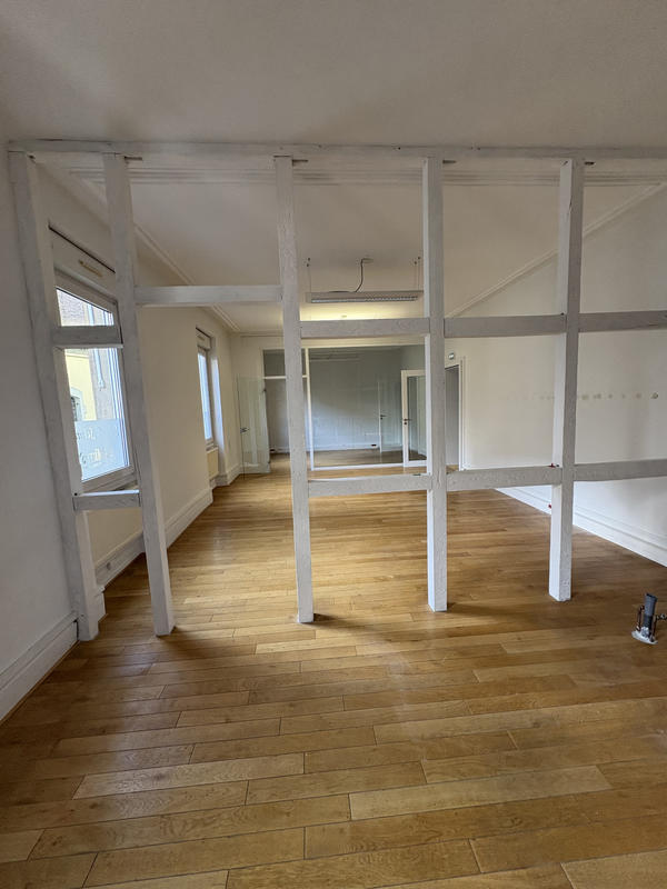 Bureau - 90 m² - 3 pièces