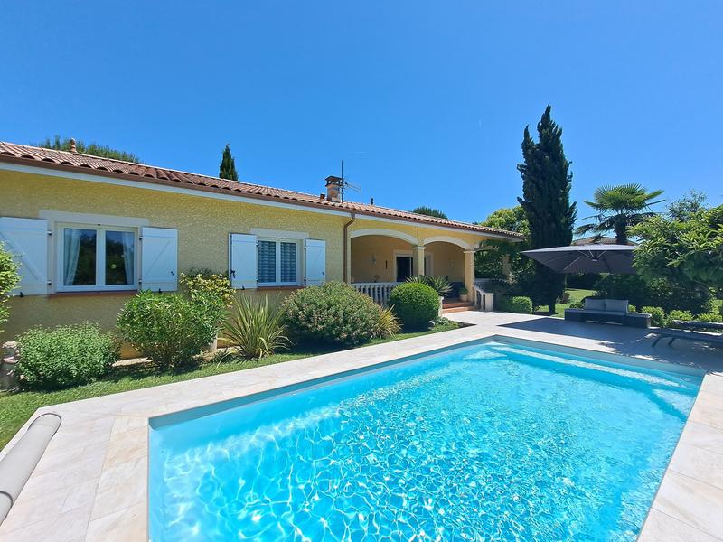 Maison - 135 m² - 5 pièces