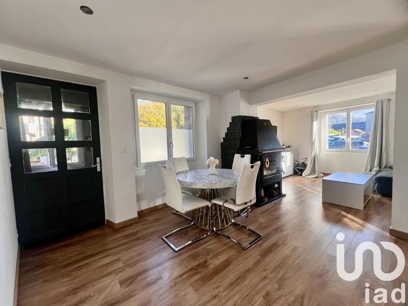 Maison - 92 m² - 5 pièces