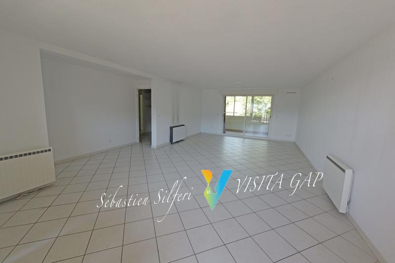 Appartement - 106 m² - 3 pièces