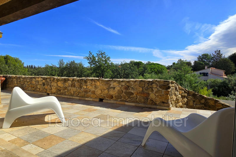 Villa - 164 m² - 5 pièces
