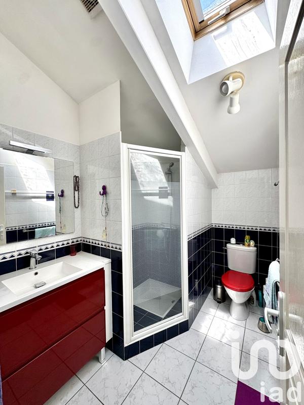 Maison - 162 m² - 7 pièces