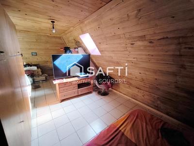 Maison - 200 m² - 10 pièces