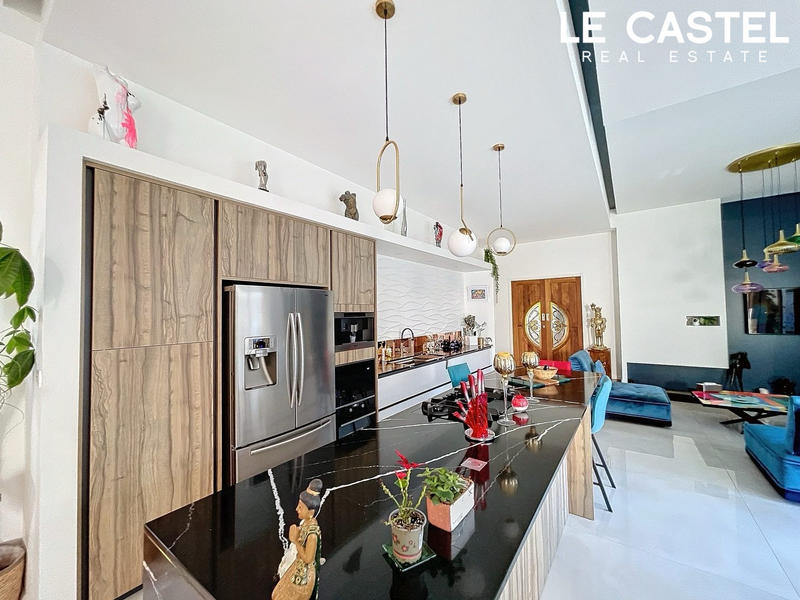 Maison contemporaine - 143 m² - 4 pièces