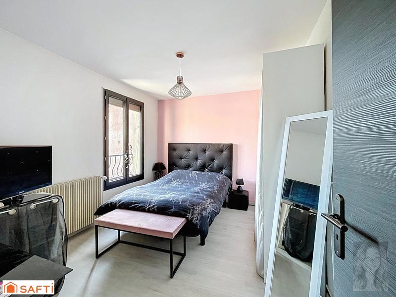 Maison - 136 m² - 6 pièces